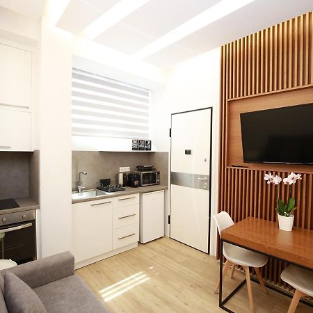 Emily In Athens - Central Modern Flat Syntagma E4 Екстер'єр фото