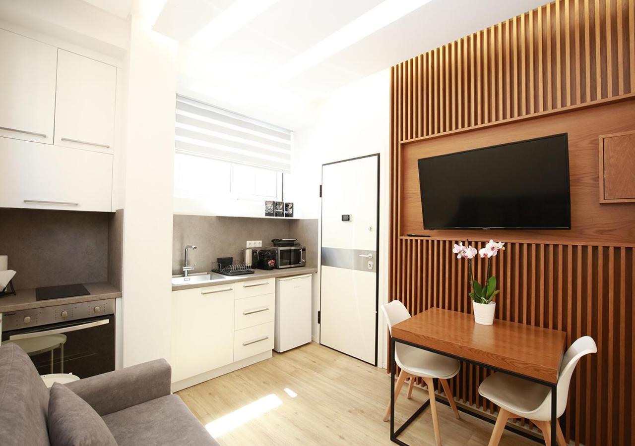 Emily In Athens - Central Modern Flat Syntagma E4 Екстер'єр фото
